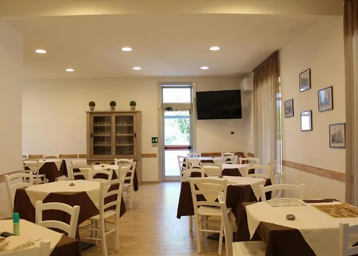 Ristorante La Collina Ξενοδοχείο Ίμολα
